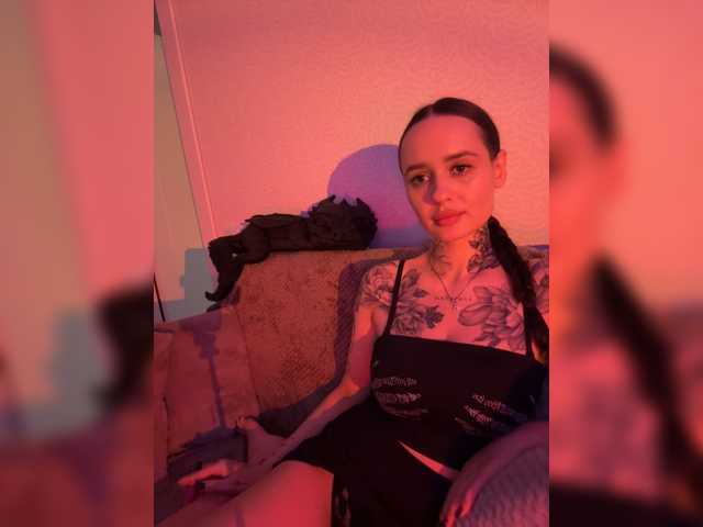 OriginalHOOLi live cam on BongaCams