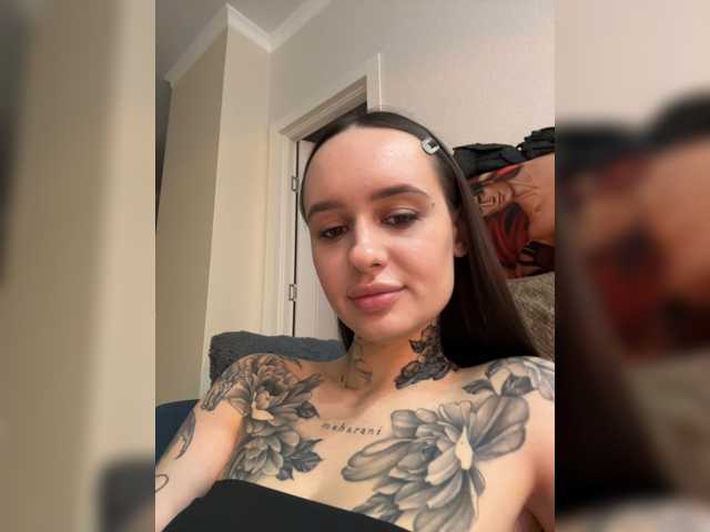 OriginalHOOLi live cam on BongaCams