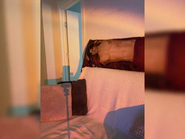 OriginalHOOLi live cam on BongaCams