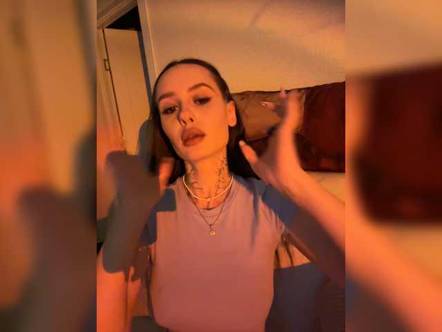 OriginalHOOLi live cam on BongaCams