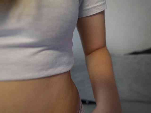 Tenderpassion live female cam on bongacams
