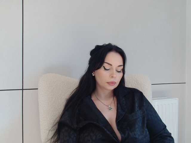 ElisCat, en vivo ahora en BongaCams