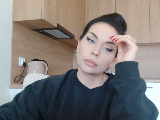 Prosto_Koroleva live cam preview