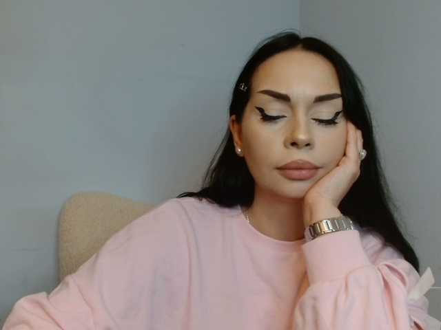ElisCat live cam on BongaCams