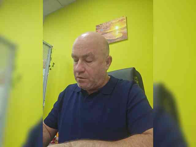 Andrei-197611 Sex Cam Show