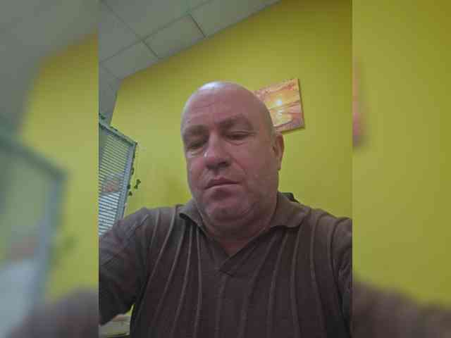 Andrei-197611 Sex Cam Show