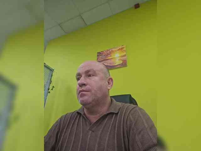 Andrei-197611 Sex Cam Show