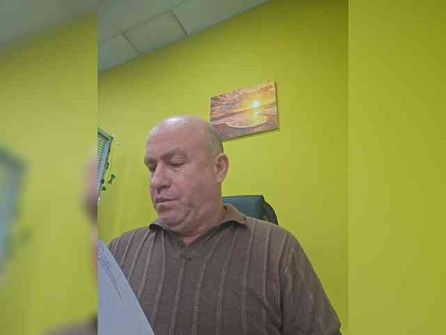 Andrei-197611 Sex Cam Show