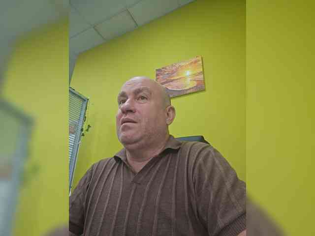 Andrei-197611 Sex Cam Show