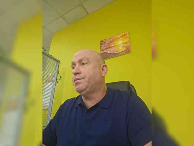 Andrei-197611 Sex Cam Show