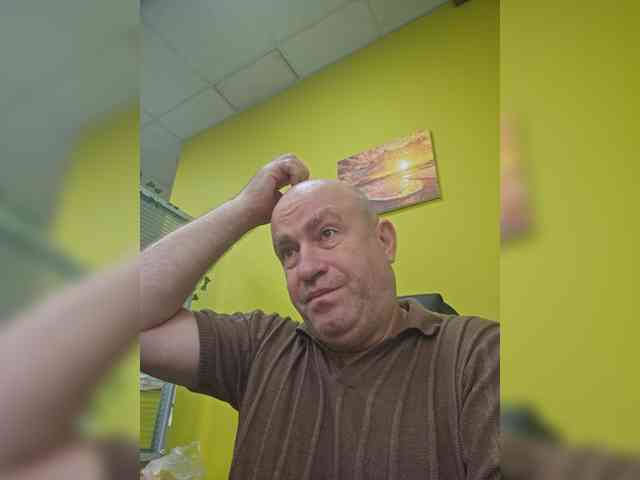 Andrei-197611 Sex Cam Show