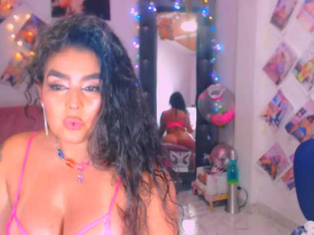 vanesaalatina live cam on BongaCams