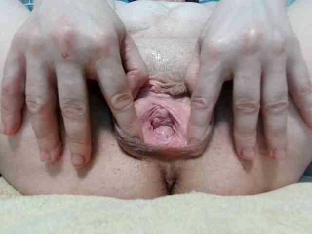 Live stream of luhia555