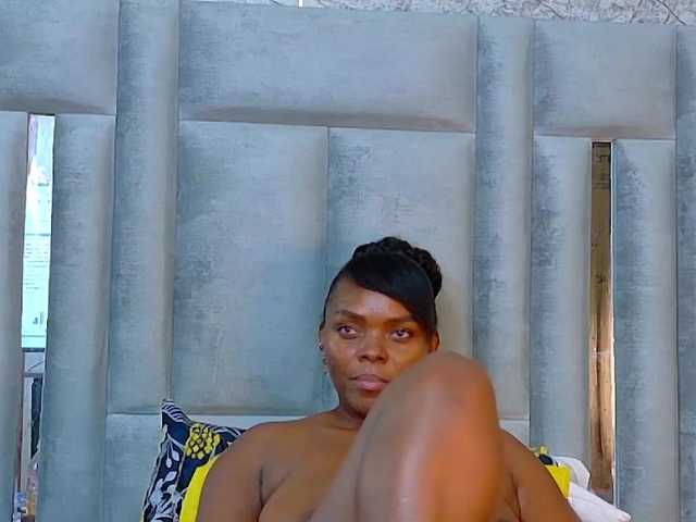 mommywebcam live webcam show