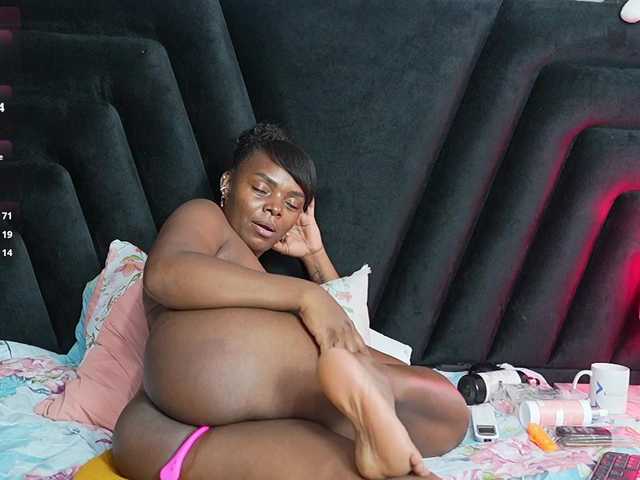 mommywebcam live webcam show