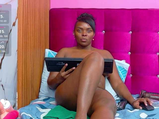 mommywebcam live cam on BongaCams
