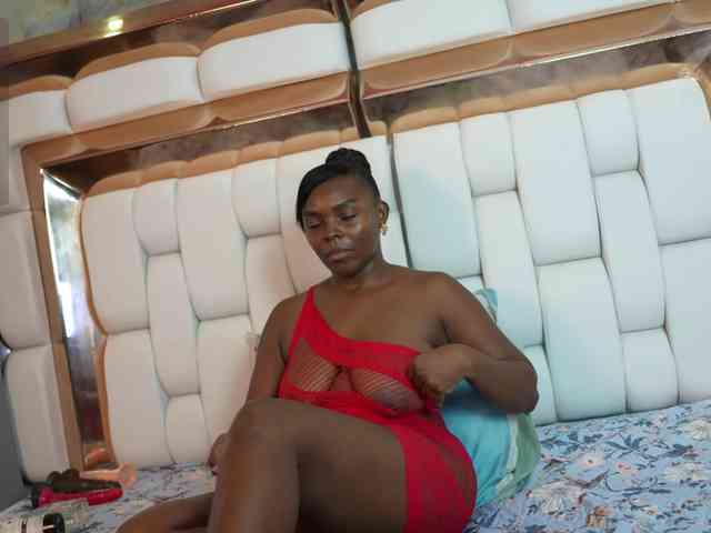 mommywebcam webcam