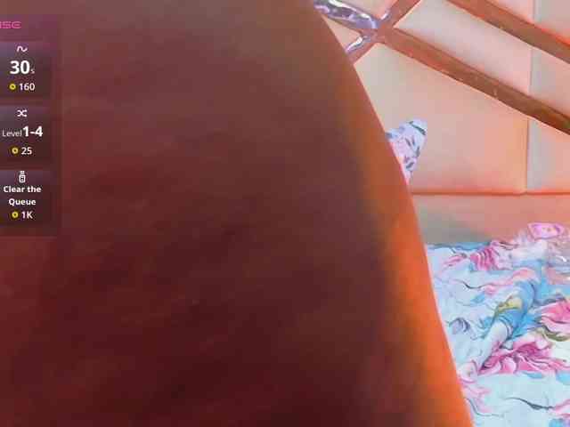 Модель: mommywebcam