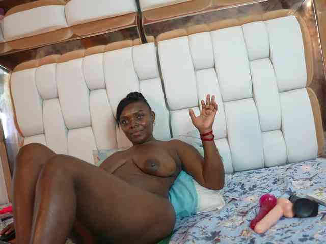 mommywebcam webcam