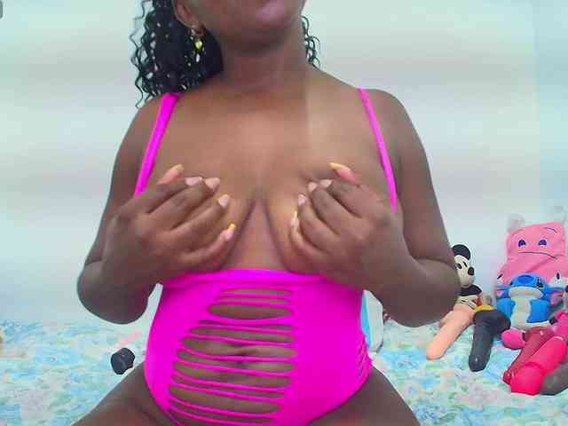 mommywebcam webcam