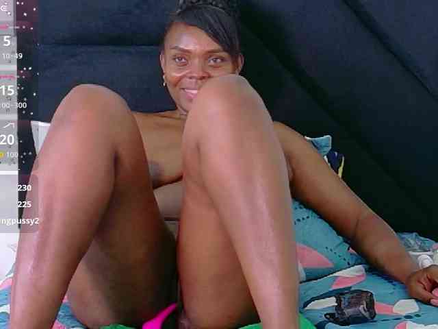mommywebcam webcam