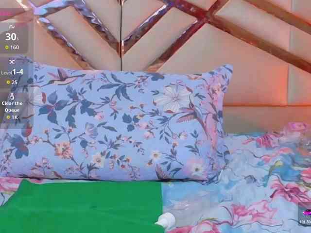 mommywebcam webcam