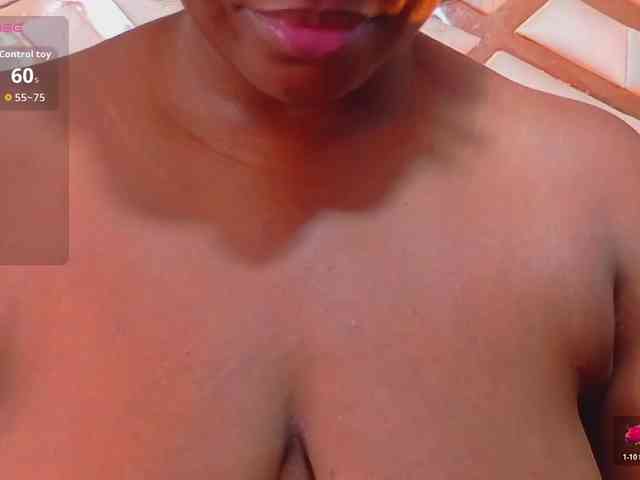 mommywebcam webcam