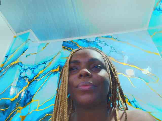 mommywebcam Live Webcam on BongaCams
