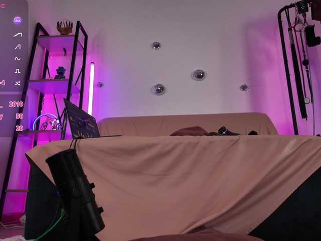CyberGoddess live cam on BongaCams