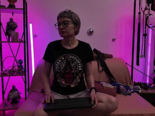 CyberGoddess live cam on BongaCams