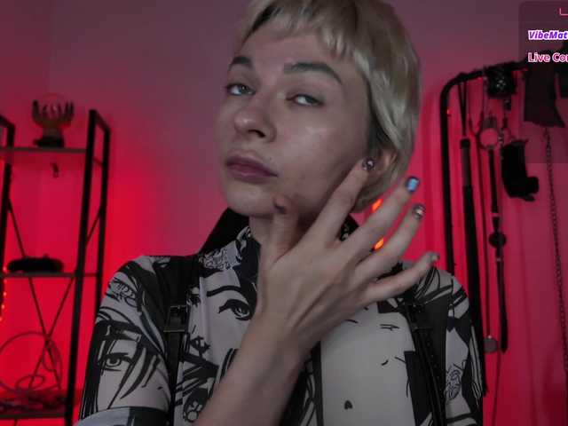 CyberGoddess live cam on BongaCams