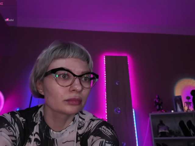 CyberGoddess live cam on BongaCams
