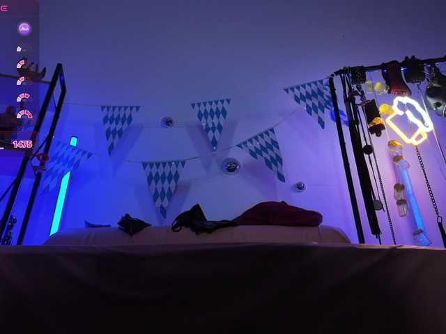 CyberGoddess live cam on BongaCams