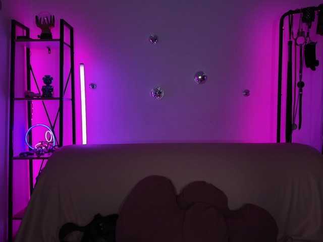 CyberGoddess live cam on BongaCams