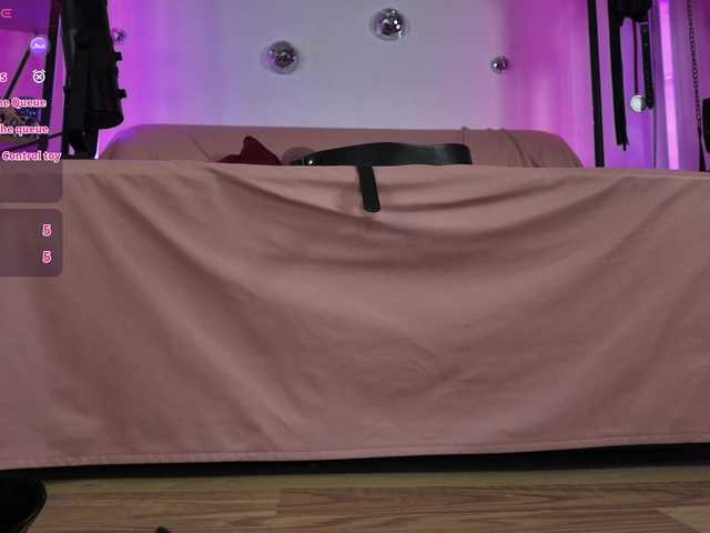 CyberGoddess live cam on BongaCams