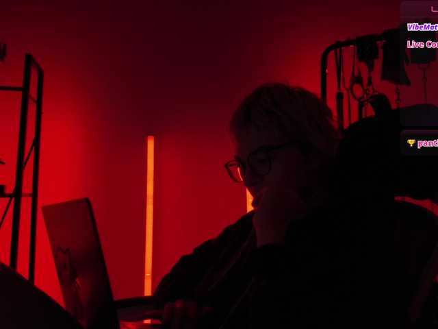 CyberGoddess live cam on BongaCams