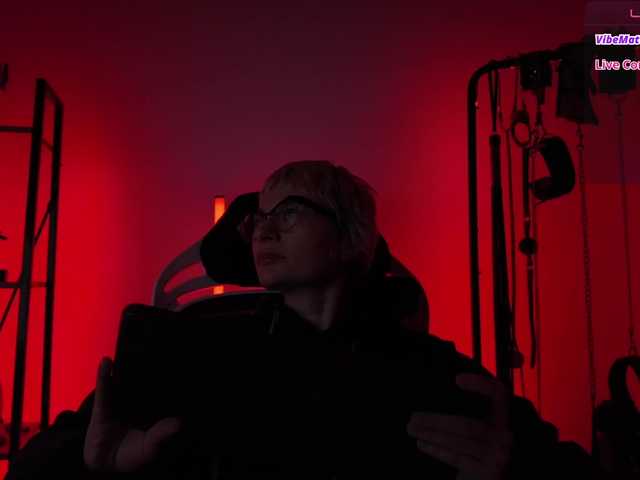 CyberGoddess live cam on BongaCams