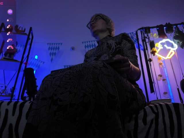 CyberGoddess live cam on BongaCams