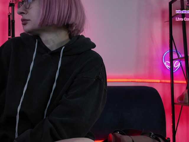 CyberGoddess's BongaCams show and profile