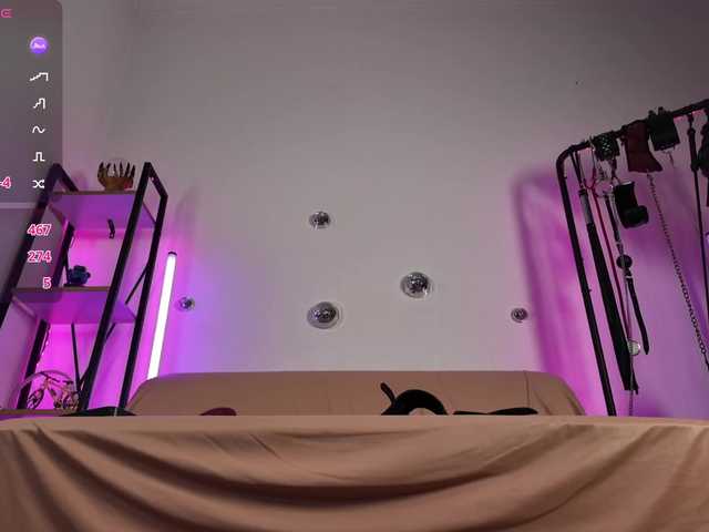 CyberGoddess live cam on BongaCams