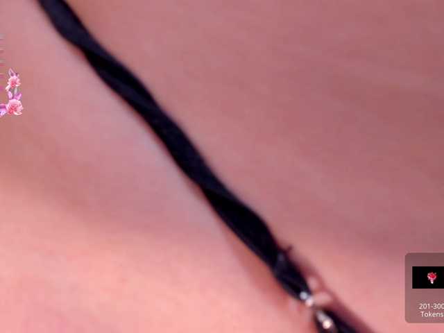JuanitaClay live cam preview