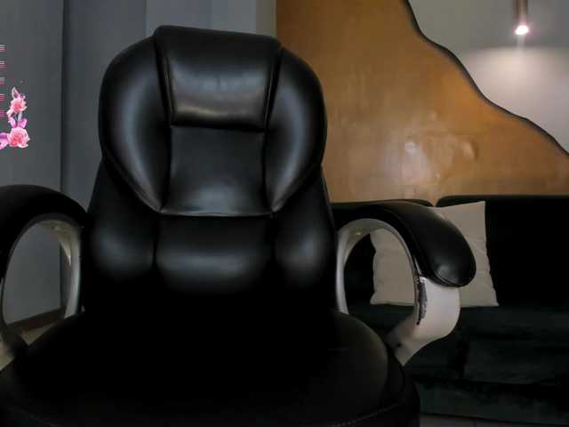 JuanitaClay live cam on BongaCams