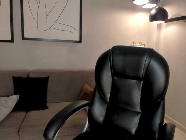 JuanitaClay's BongaCams show and profile