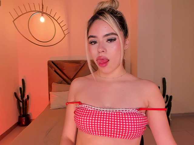 JuanitaClay