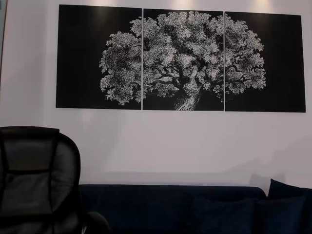 JuanitaClay live cam on BongaCams