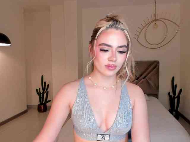 JuanitaClay
