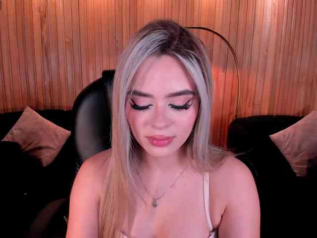 JuanitaClay