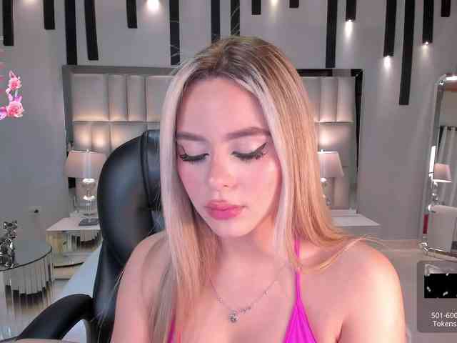 JuanitaClay webcam