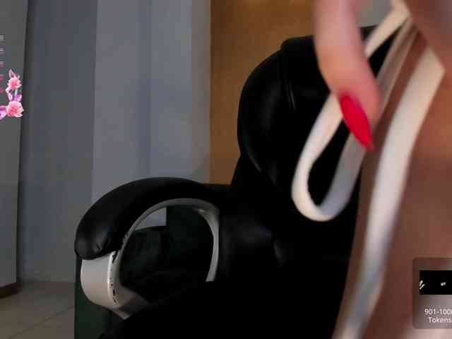 JuanitaClay webcam