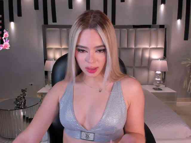 JuanitaClay webcam